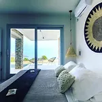Iliades Luxury Boutique فندق باتسي