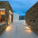 Iliades Luxury Boutique * Batsi