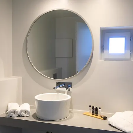 Iliades Luxury Boutique Hotel Batsi (Andros)