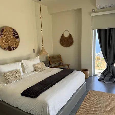 Otel Iliades Luxury Boutique Batsi